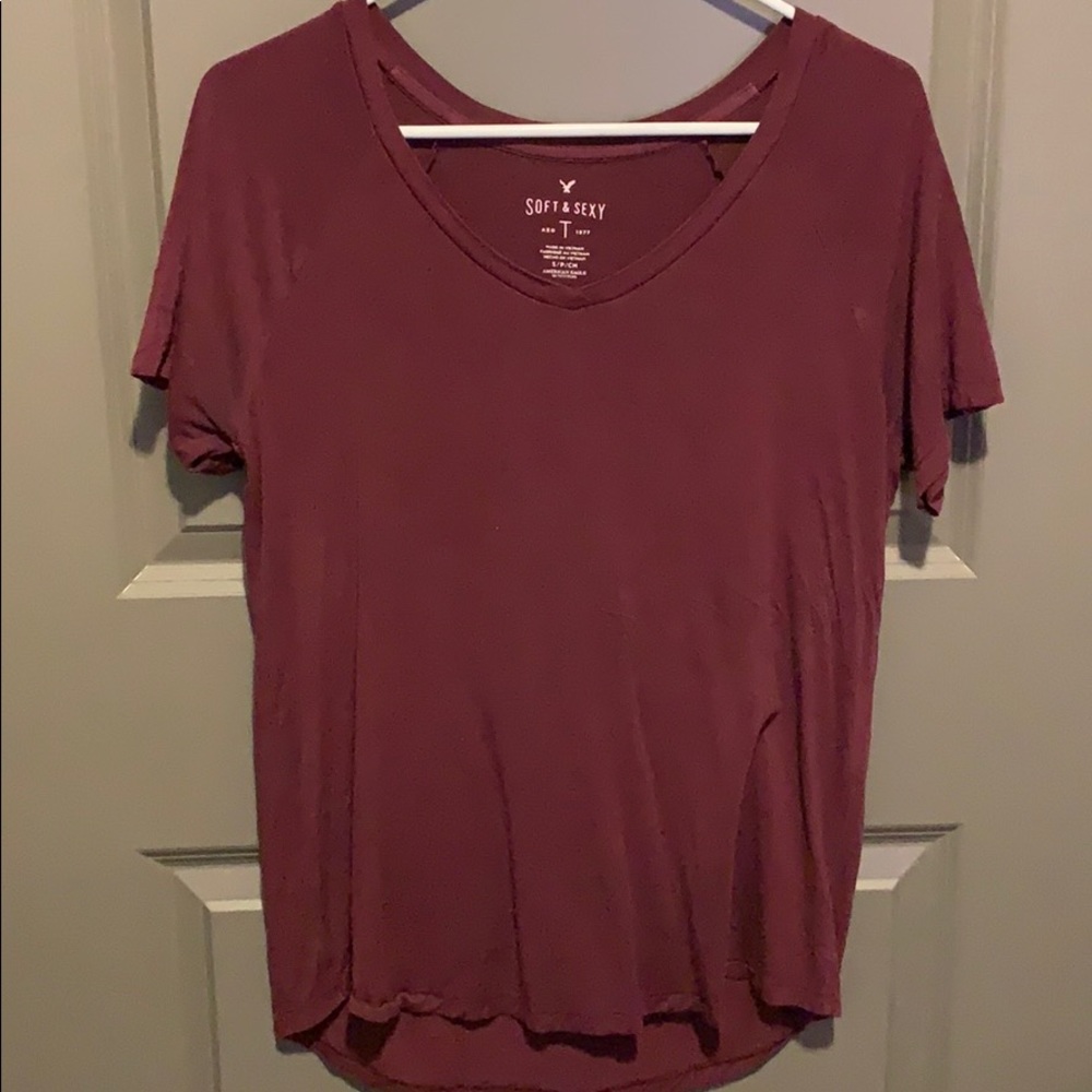 American Eagle Soft and Sexy maroon casual T Shirt